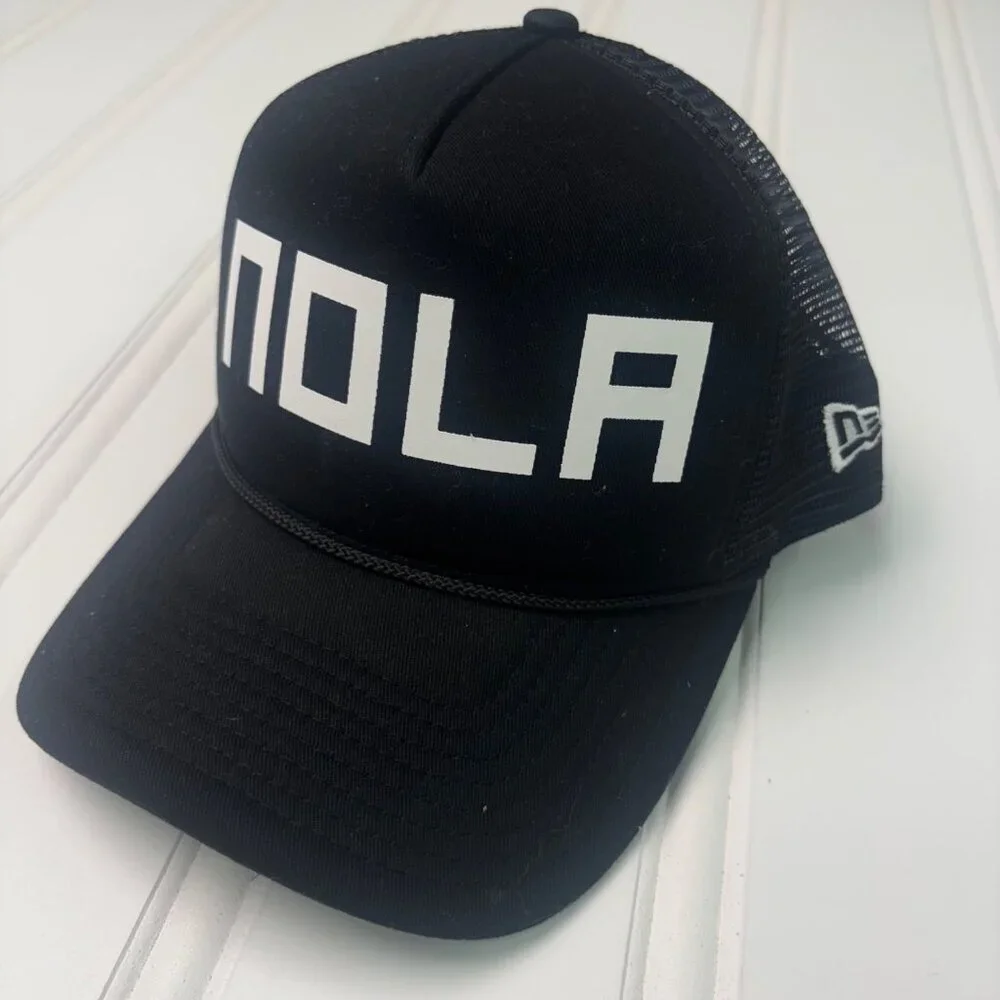 Women's New Era Black New Orleans Saints McGee Trucker 9FORTY Adjustable Hat - Picture 2 of 9